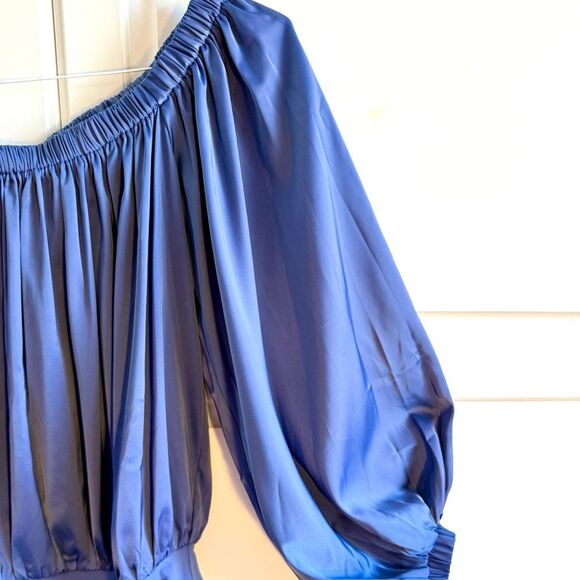 NWT Suzana Monaco off the shoulders matte satin blouson bodysuit. Size M - Picture 3 of 13